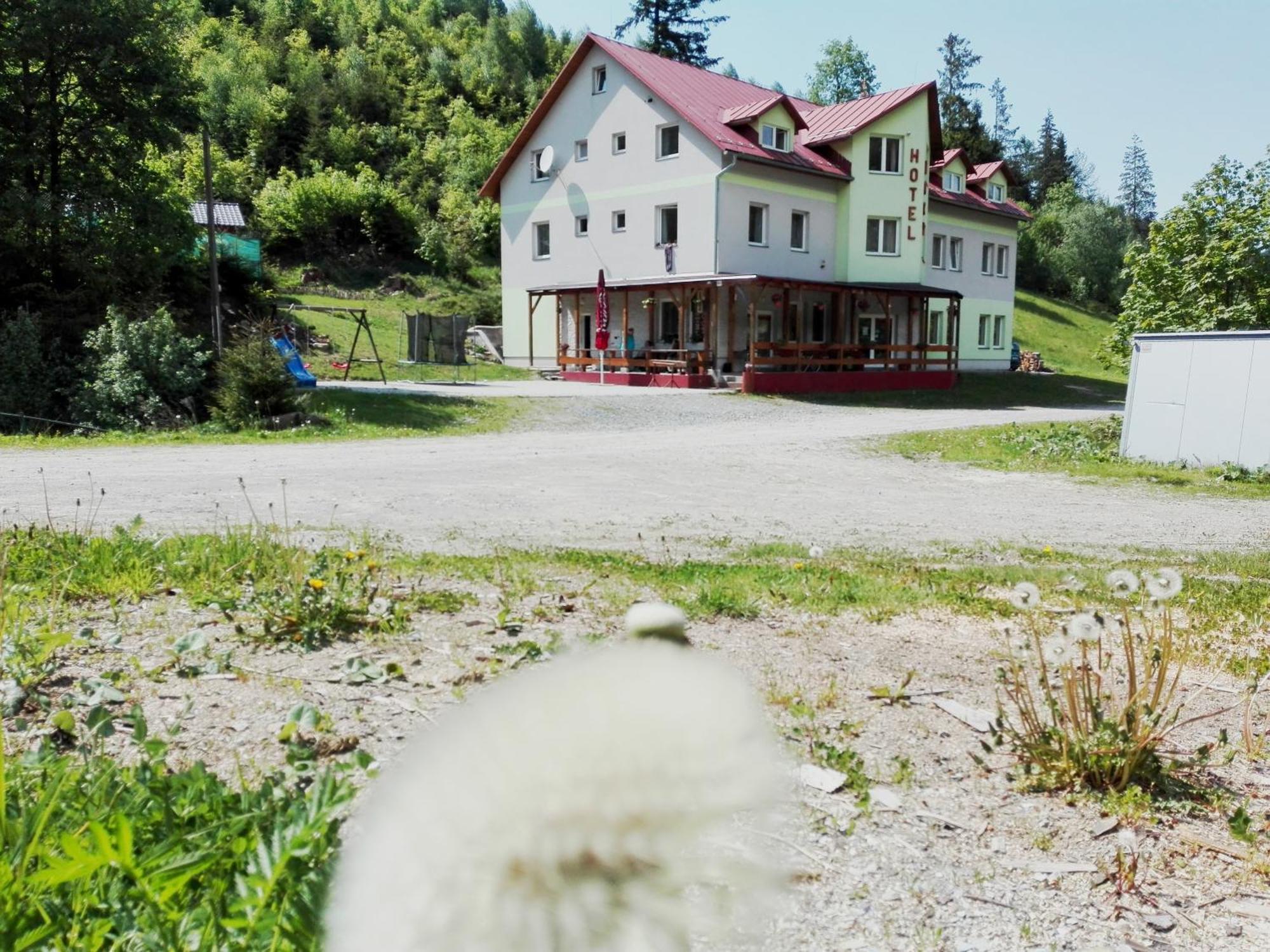 Hotel Bocy Oscadnica Exterior foto