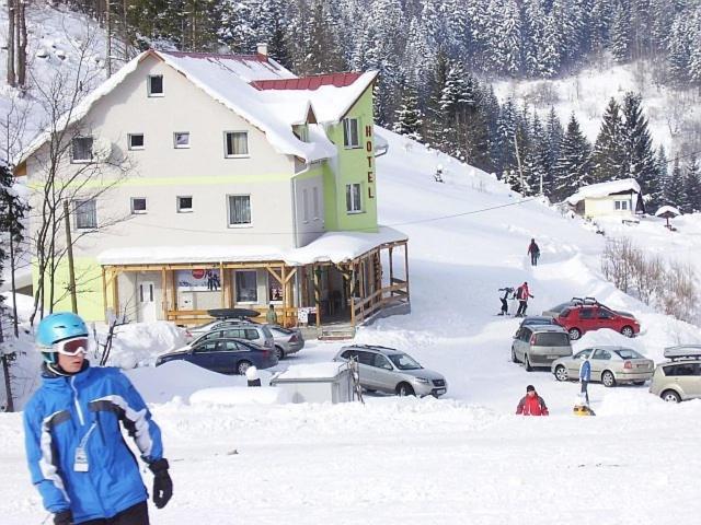Hotel Bocy Oscadnica Exterior foto